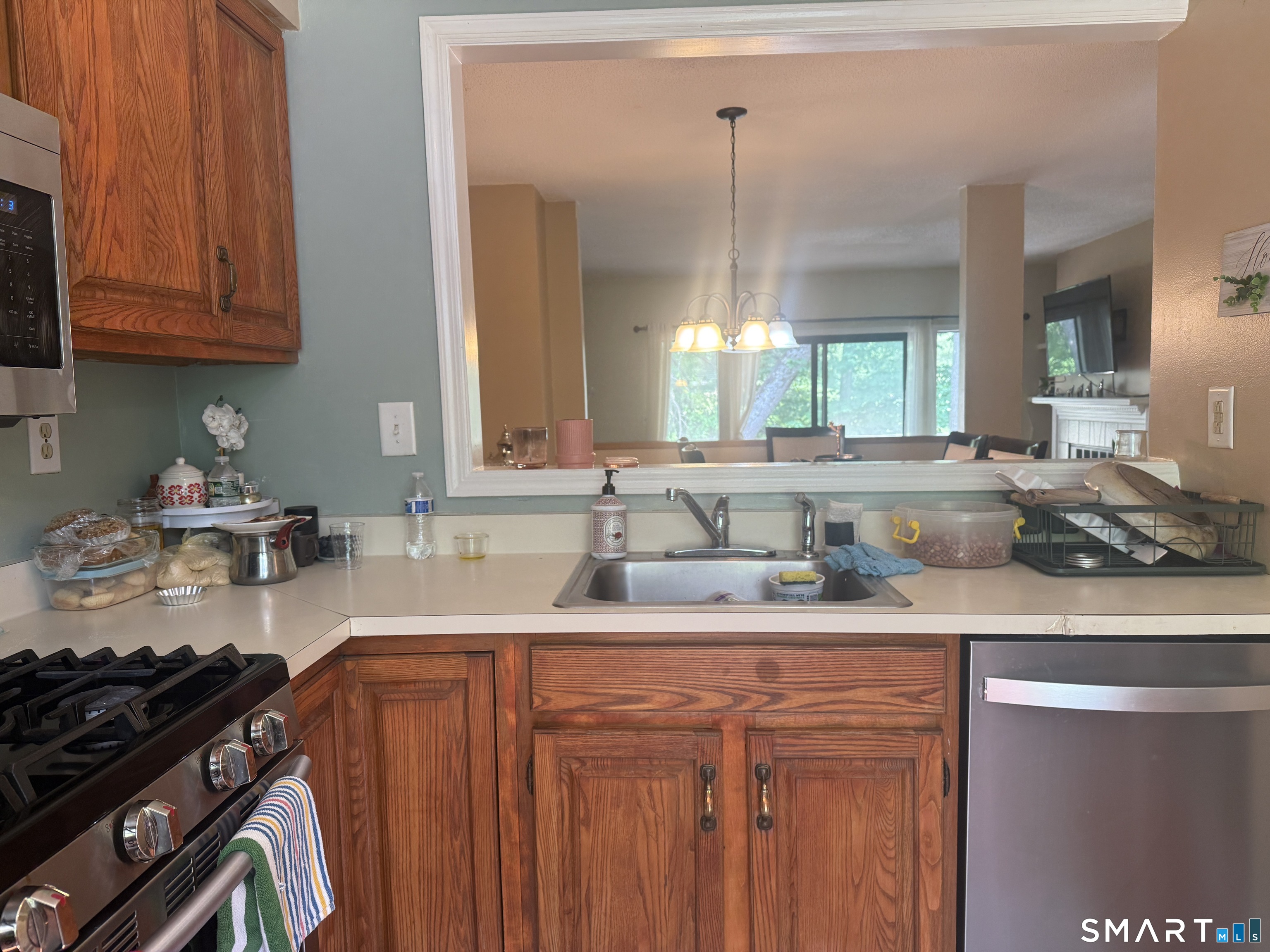 2 Stonington Court Avon CT 06001