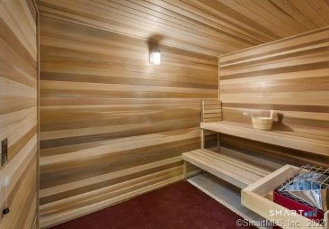 48 Winding Ridge Way Danbury CT 06810