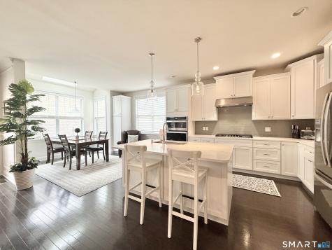 48 Winding Ridge Way Danbury CT 06810