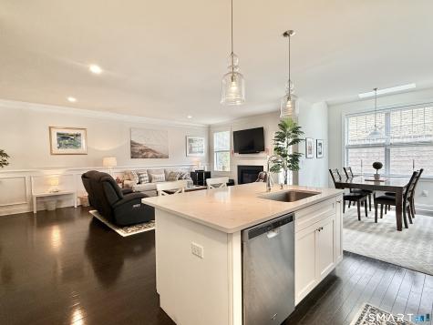 48 Winding Ridge Way Danbury CT 06810