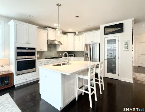 48 Winding Ridge Way Danbury CT 06810