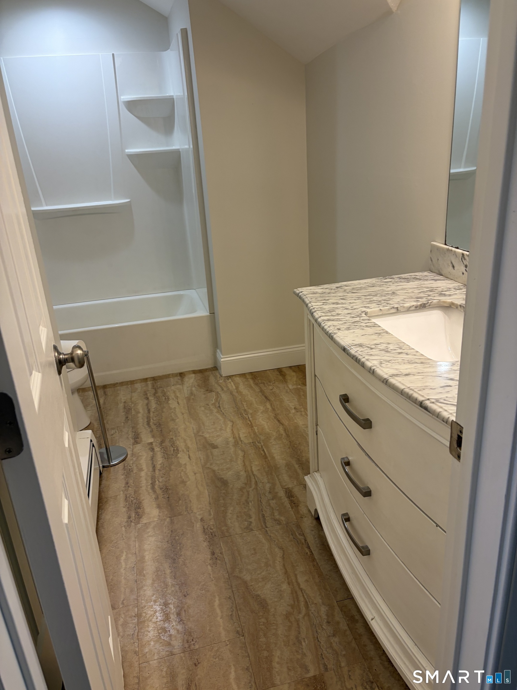 37-39 Hillside Avenue Branford CT 06405