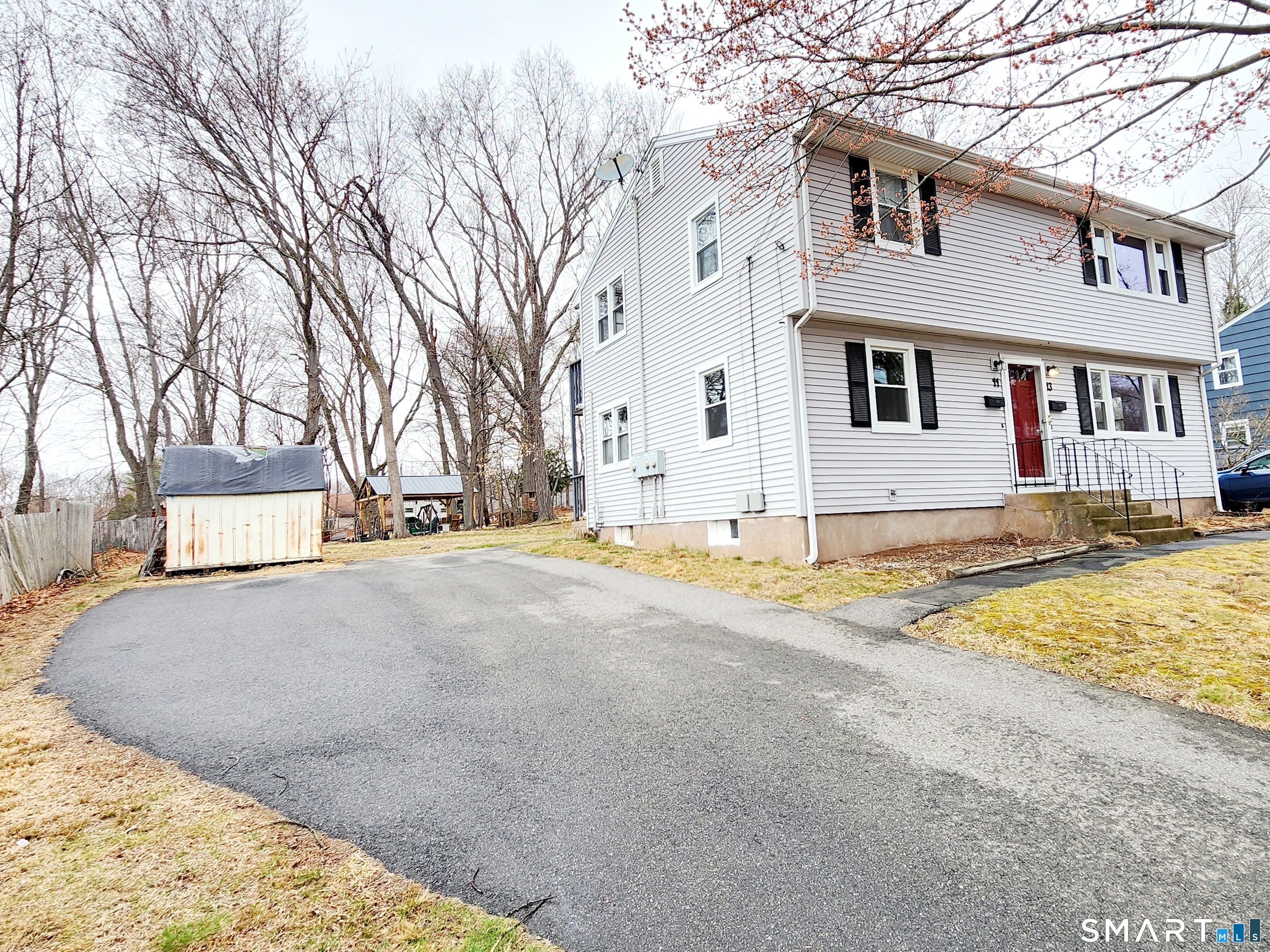 11 Union Place Manchester CT 06042