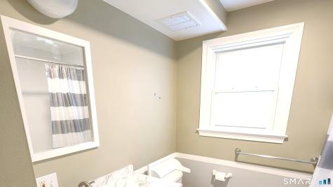 11 Union Place Manchester CT 06042