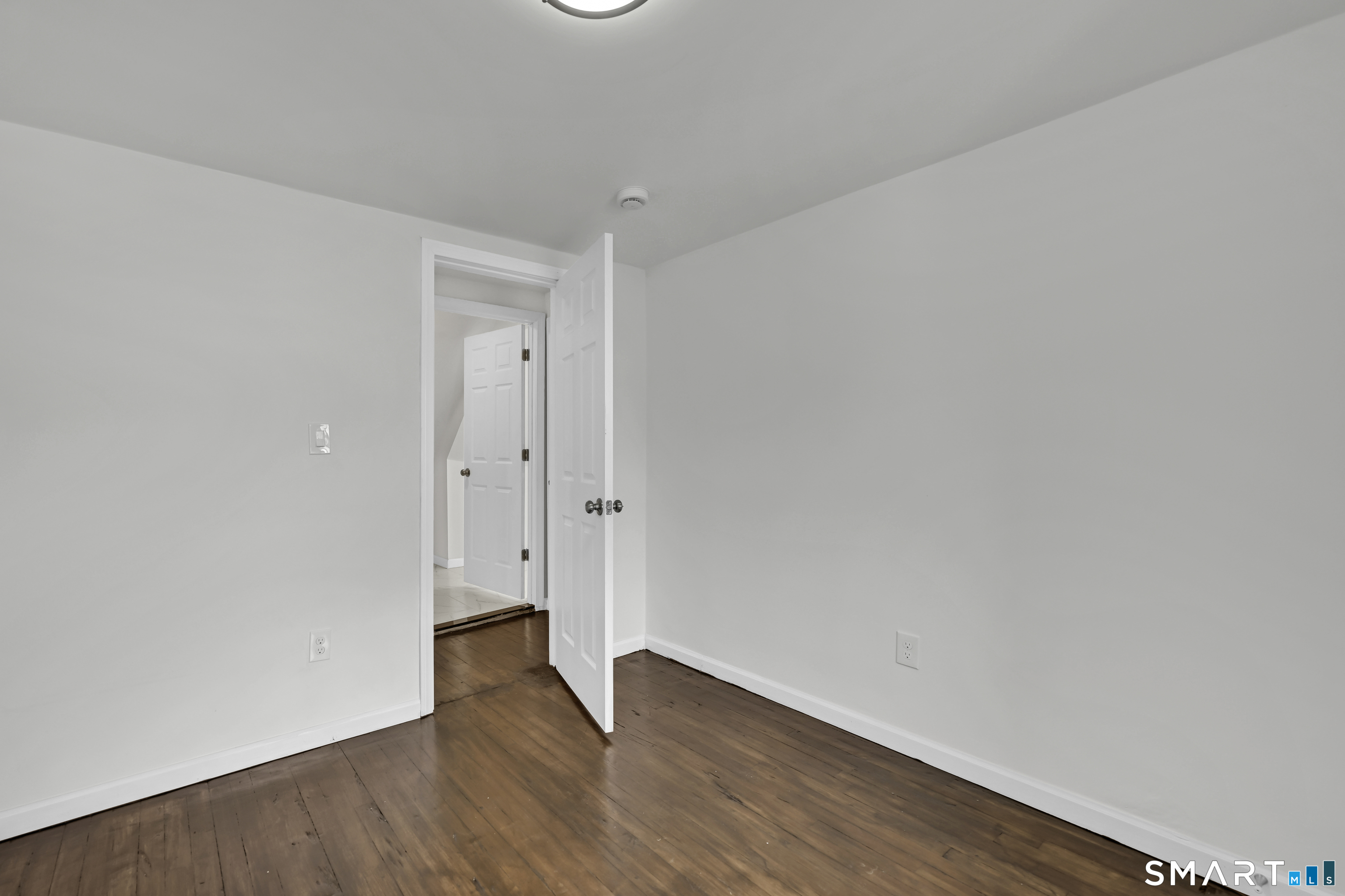 54 Overlook Avenue New Britain CT 06053