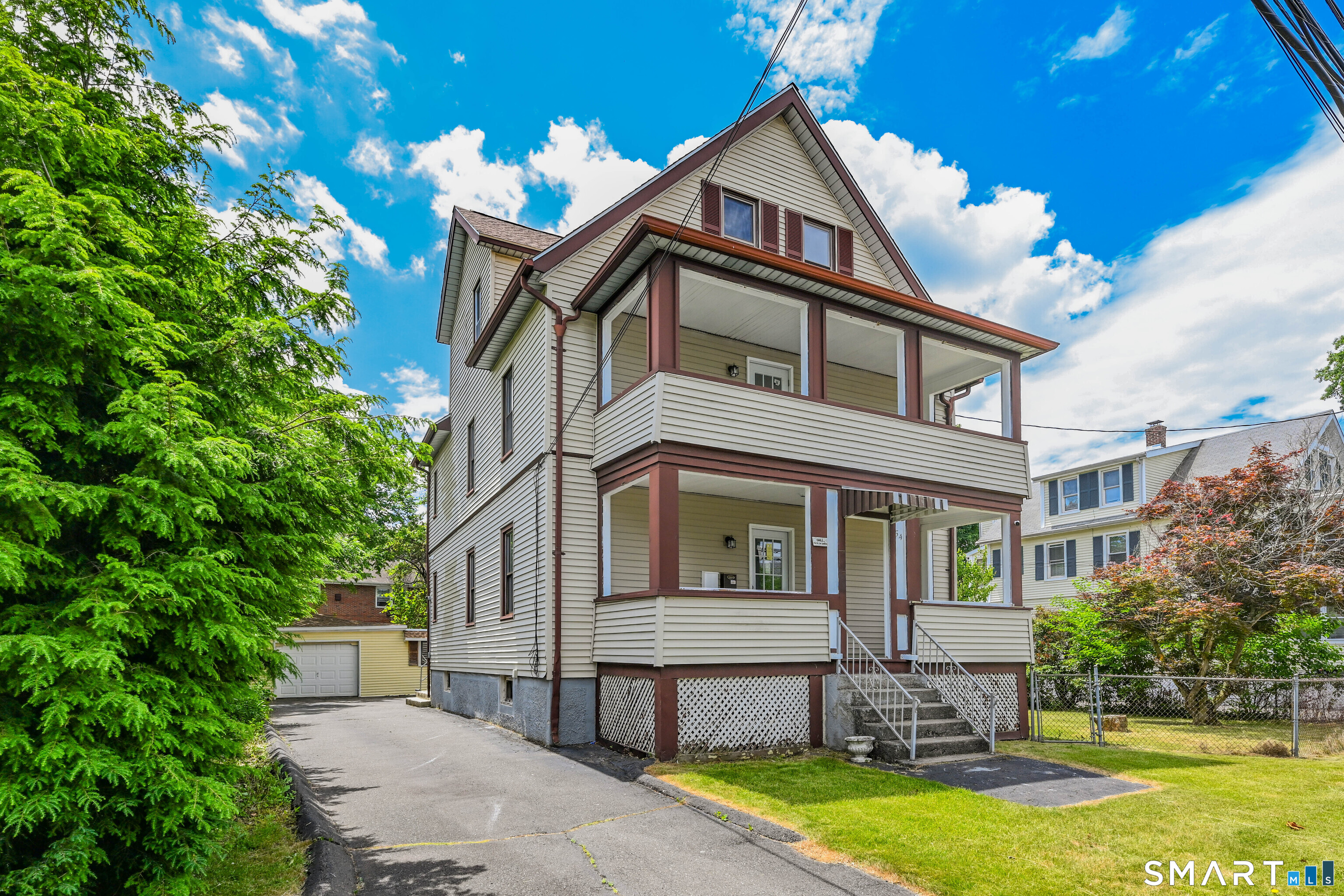 54 Overlook Avenue New Britain CT 06053