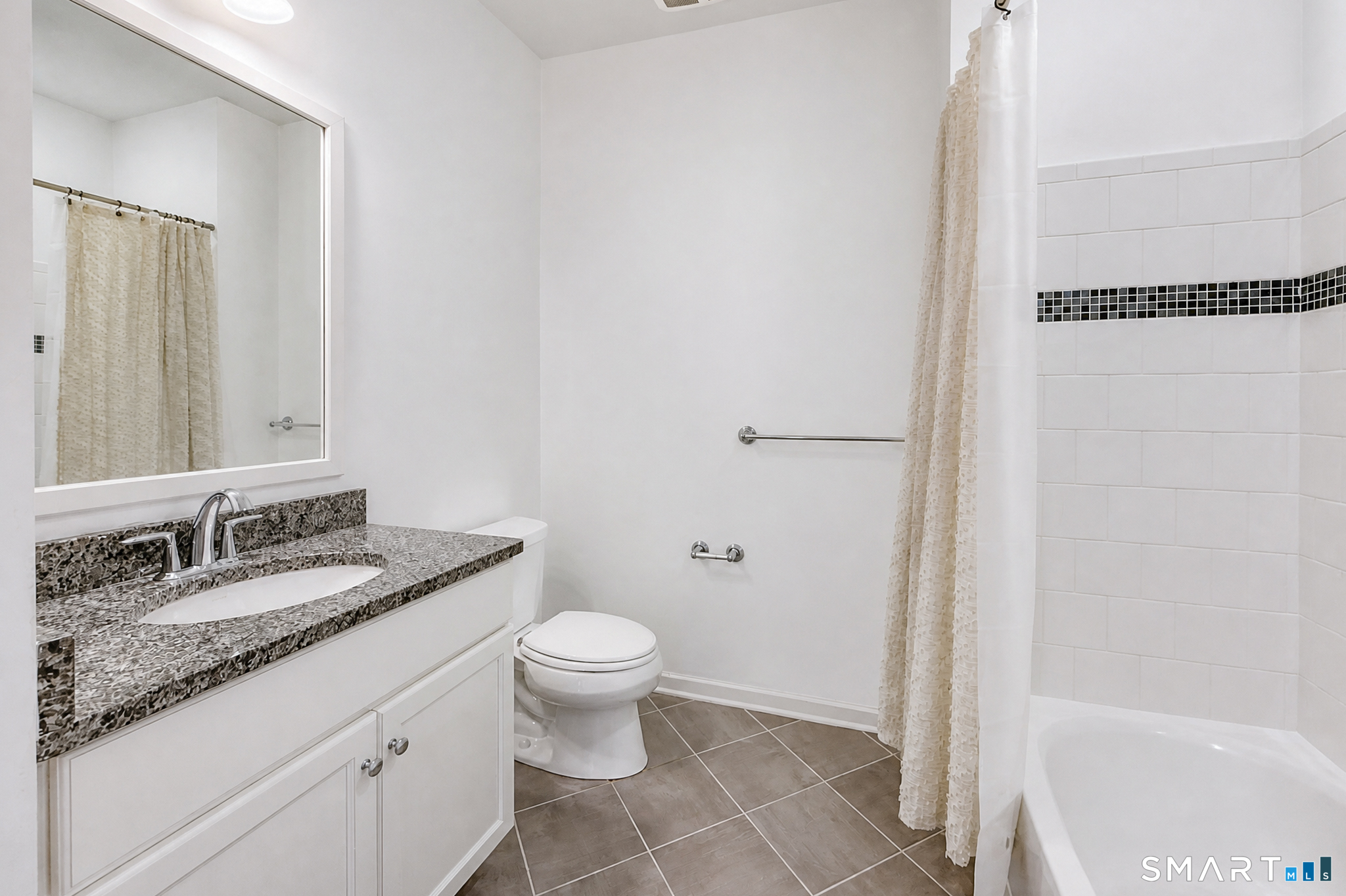922 Old Pasture Drive Danbury CT 06810