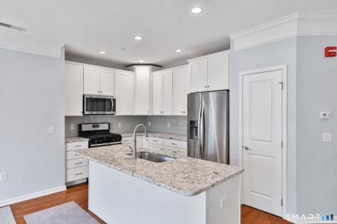 922 Old Pasture Drive Danbury CT 06810