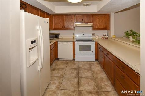 605 Spring Meadow Road South Windsor CT 06074