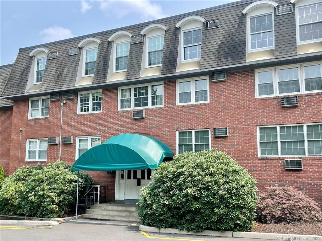 34 Padanaram Road Danbury CT 06811
