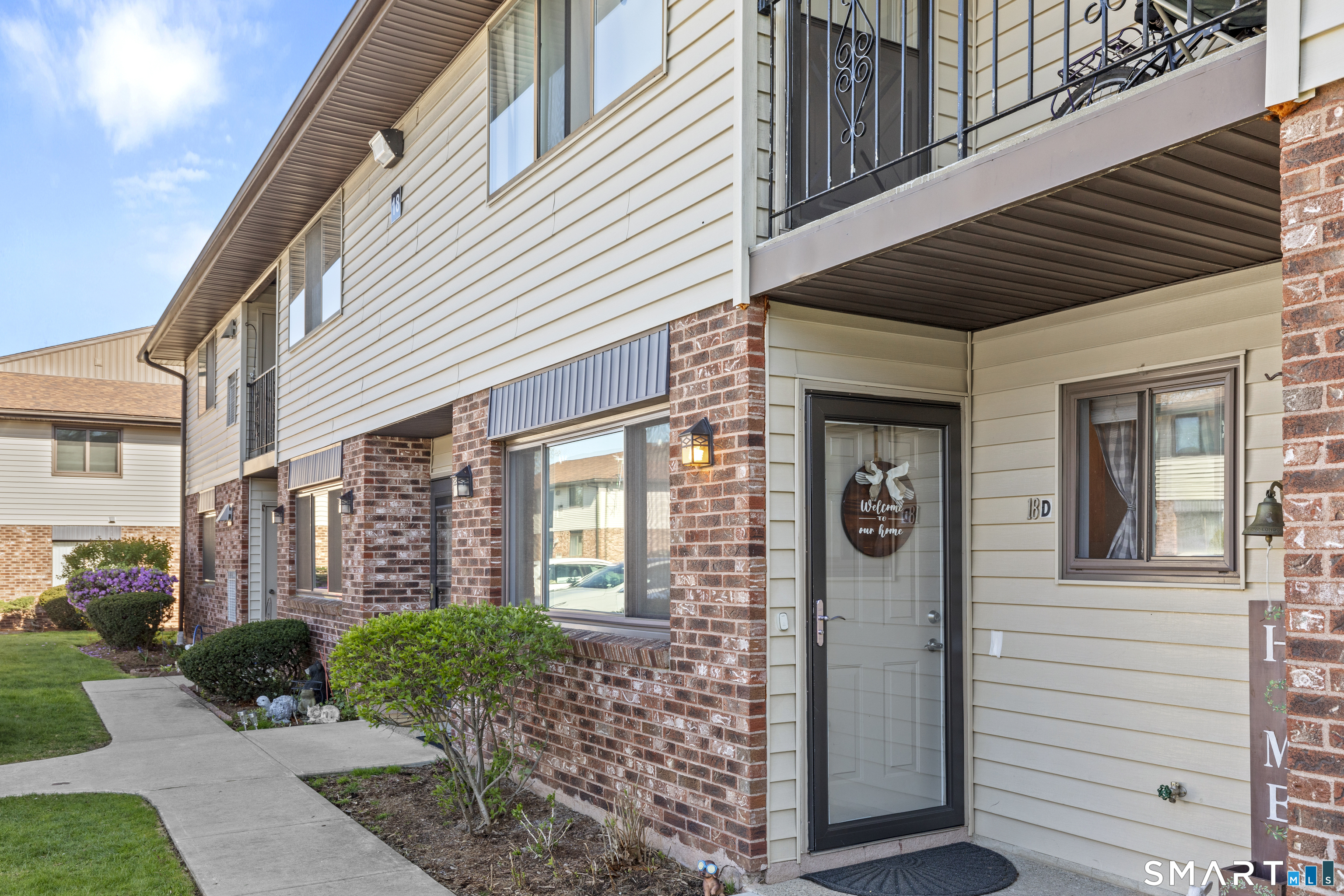 140 Thompson Street East Haven CT 06513