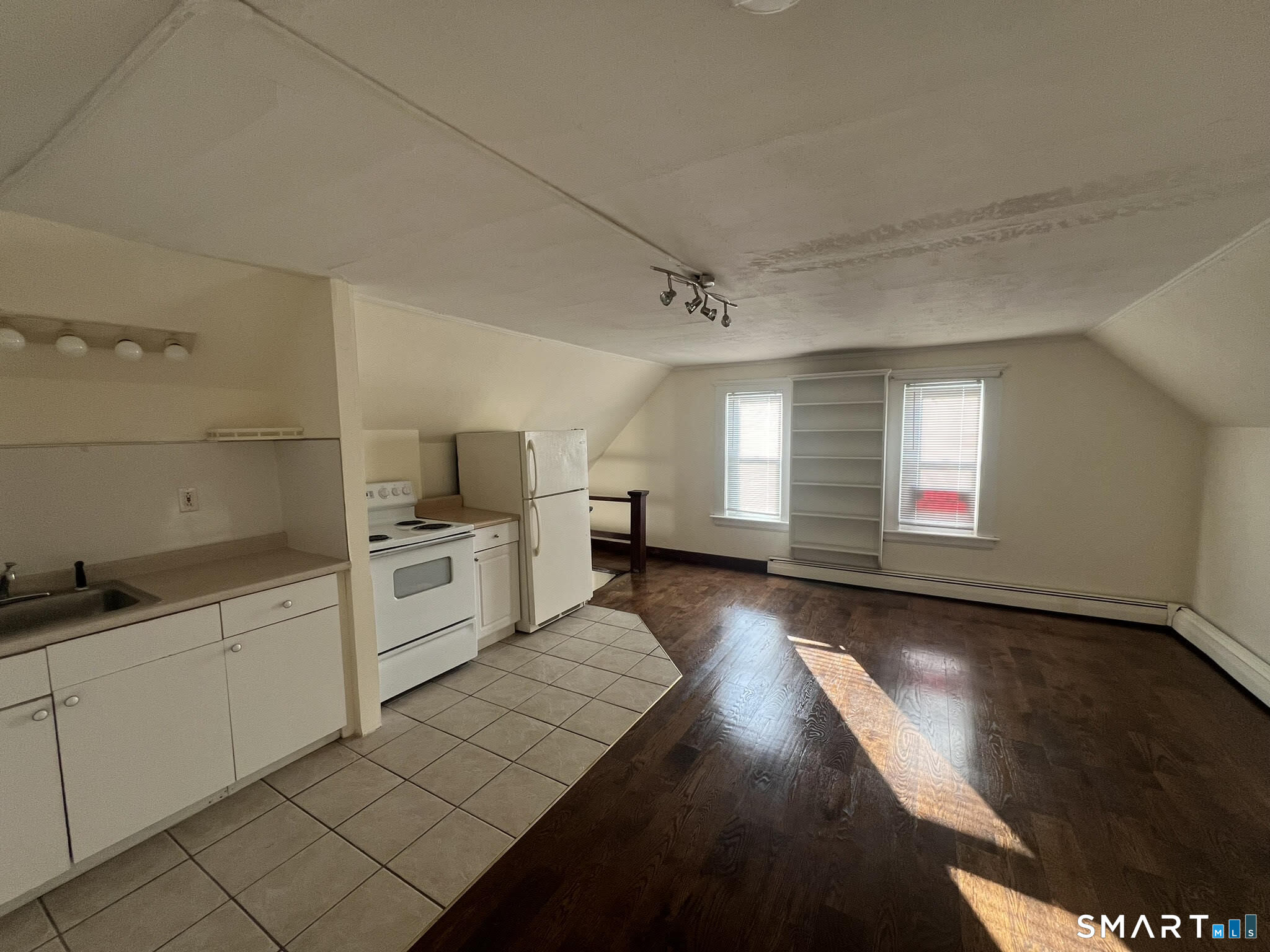 73 Center Street West Haven CT 06516