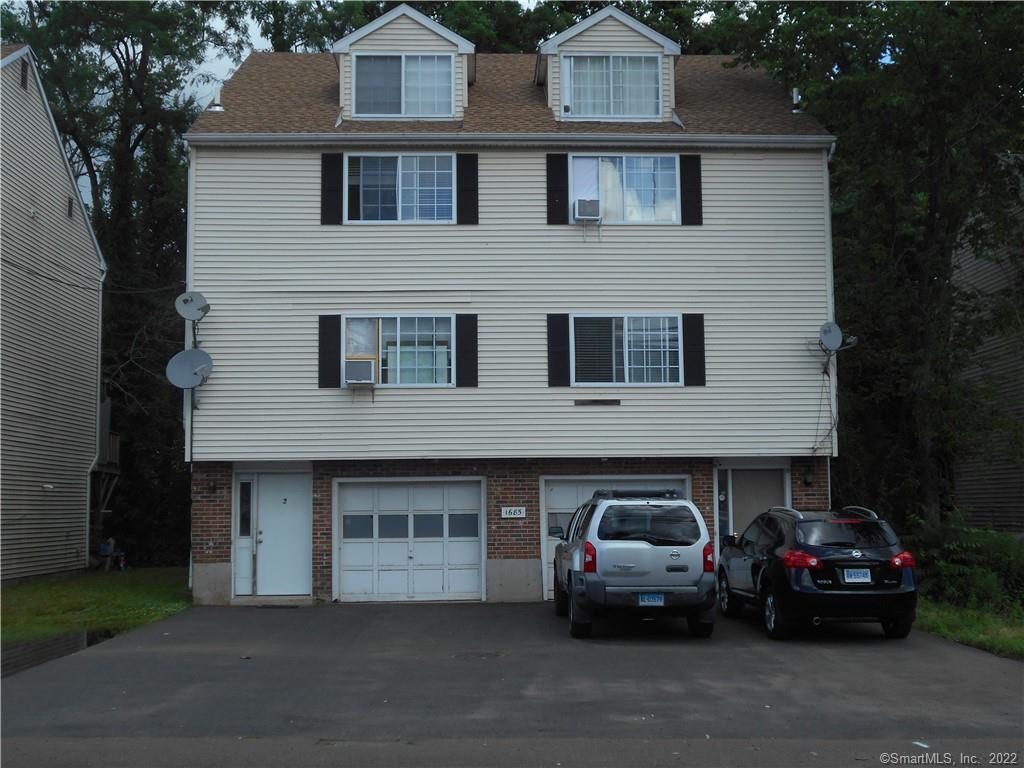 1685 Litchfield Turnpike Woodbridge CT 06525