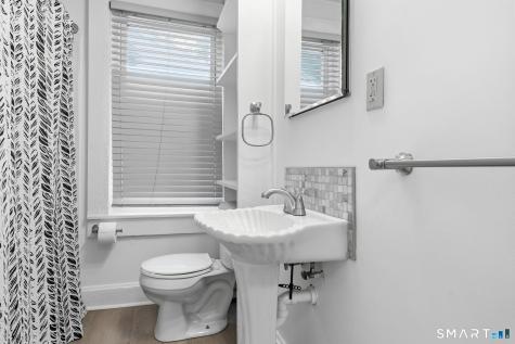 9 Hunters Road Norwich CT 06360