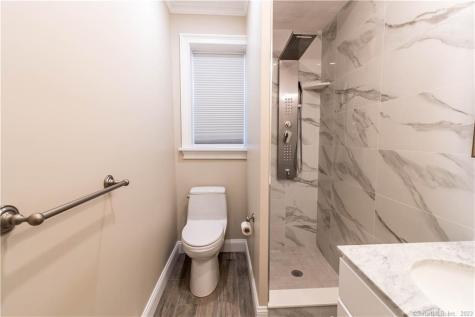140 Woodside Green Stamford CT 06905