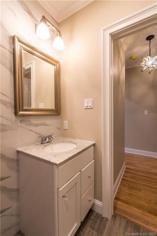 140 Woodside Green Stamford CT 06905