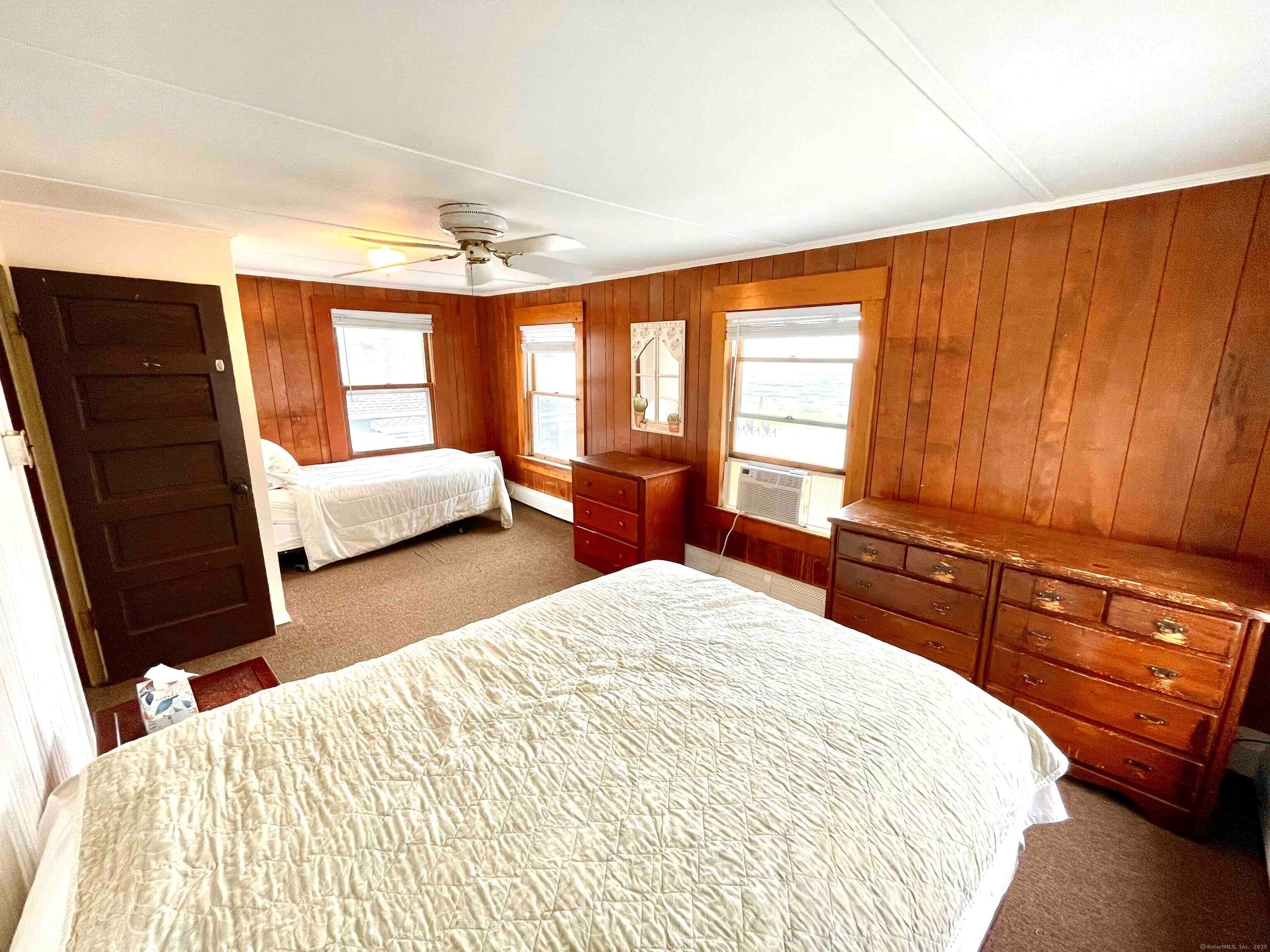 795 East Broadway Milford CT 06460