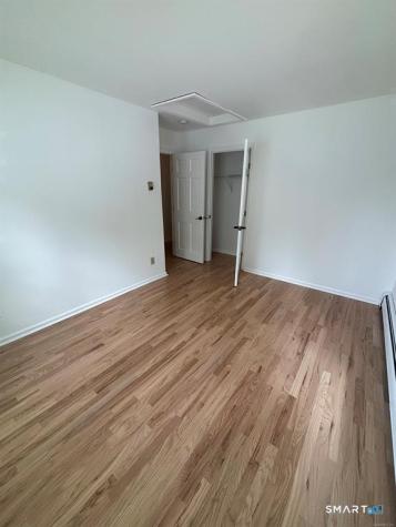 11 Squantz View Drive New Fairfield CT 06812