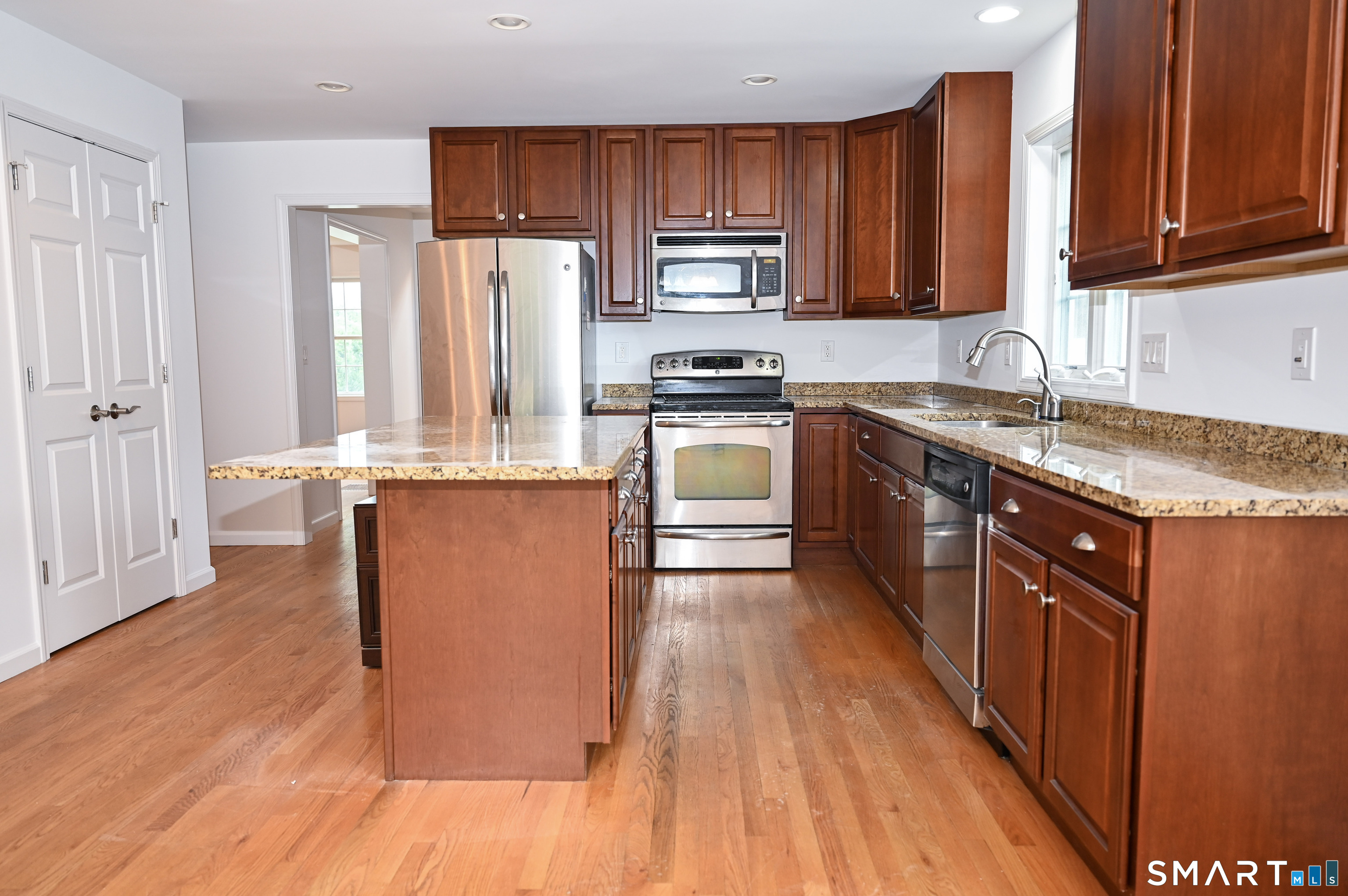 65 East Avenue New Canaan CT 06840