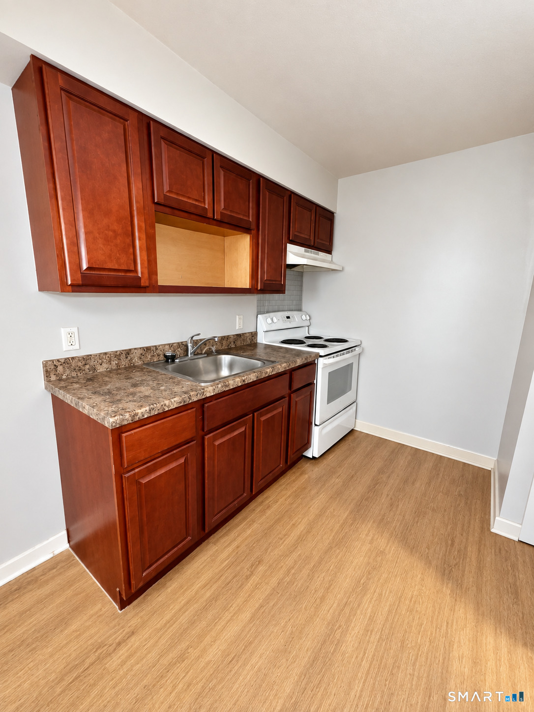385 Putnam Avenue Hamden CT 05617