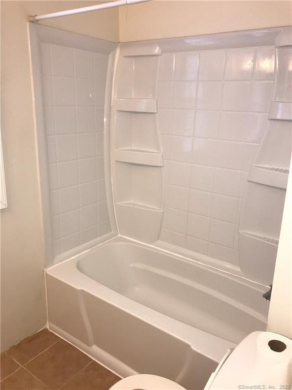 31 Oak Avenue Shelton CT 06484