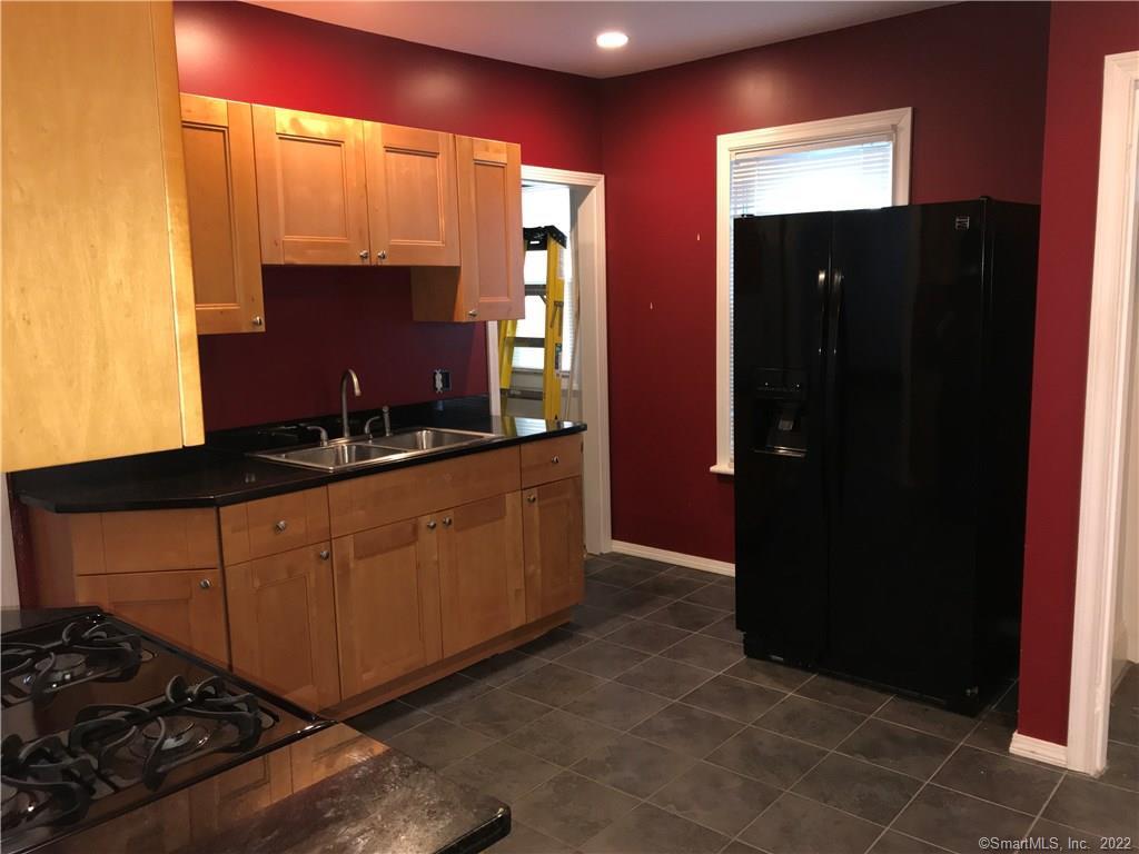 31 Oak Avenue Shelton CT 06484