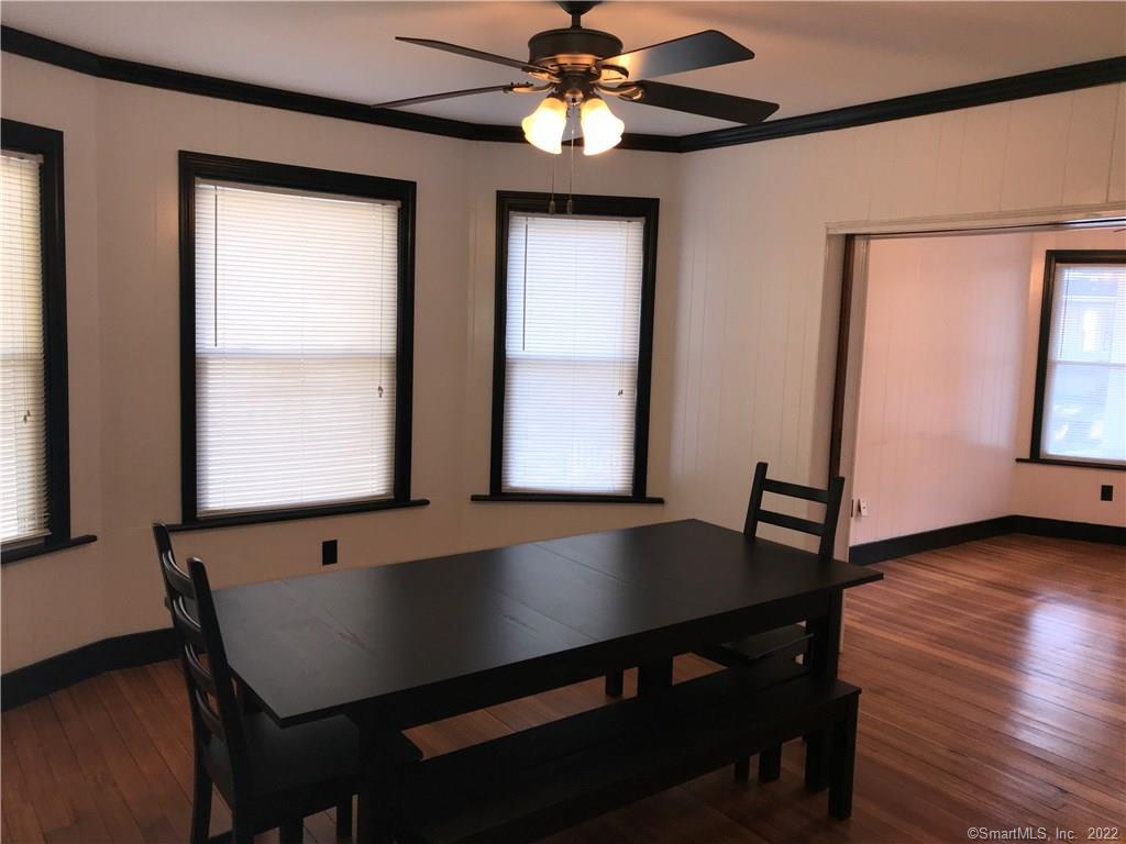 31 Oak Avenue Shelton CT 06484