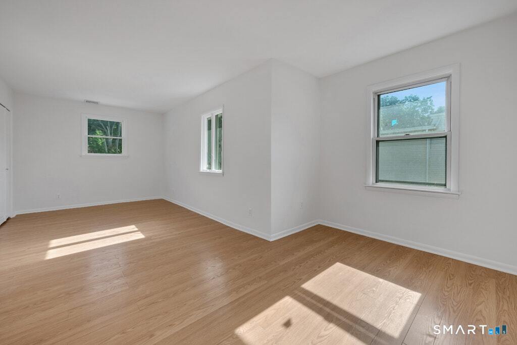 2743 Boston Post Road Darien CT 06820