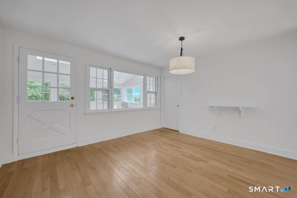 2743 Boston Post Road Darien CT 06820