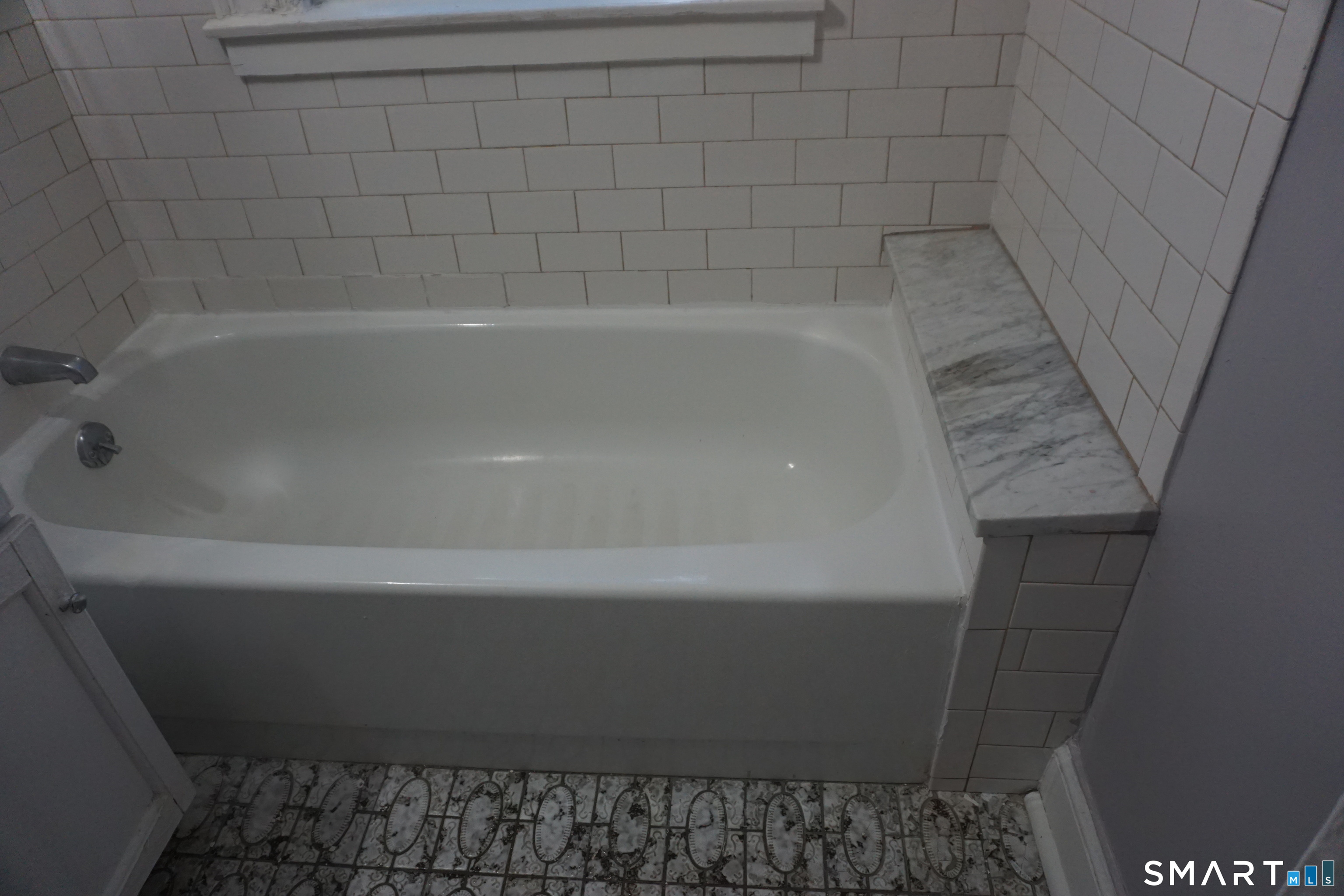 472 Prospect Avenue Hartford CT 06105