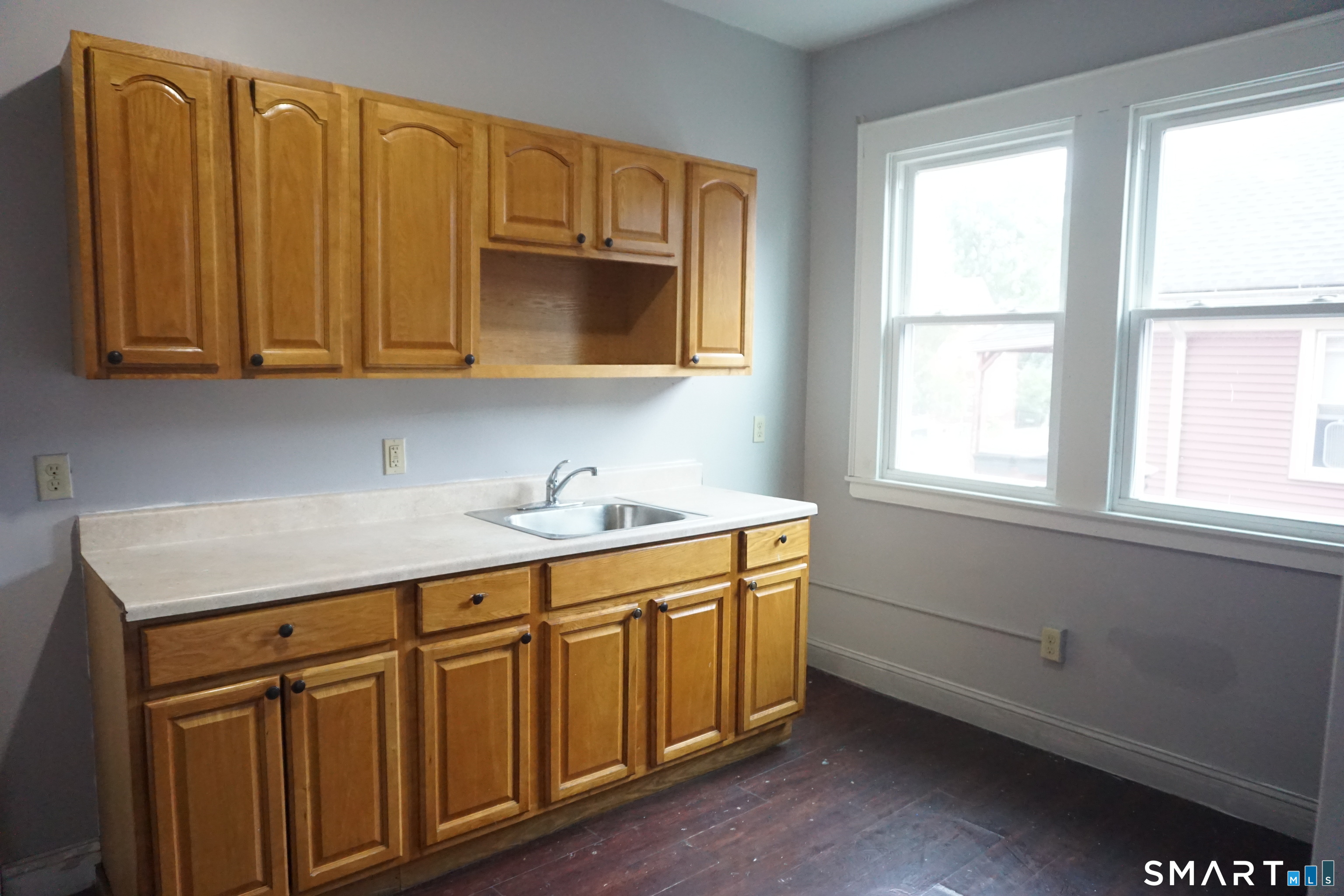 472 Prospect Avenue Hartford CT 06105