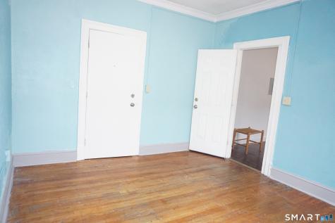 472 Prospect Avenue Hartford CT 06105