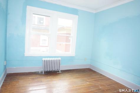 472 Prospect Avenue Hartford CT 06105