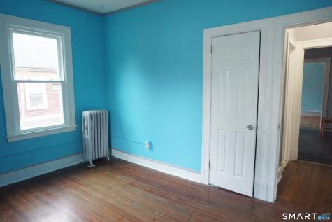 472 Prospect Avenue Hartford CT 06105