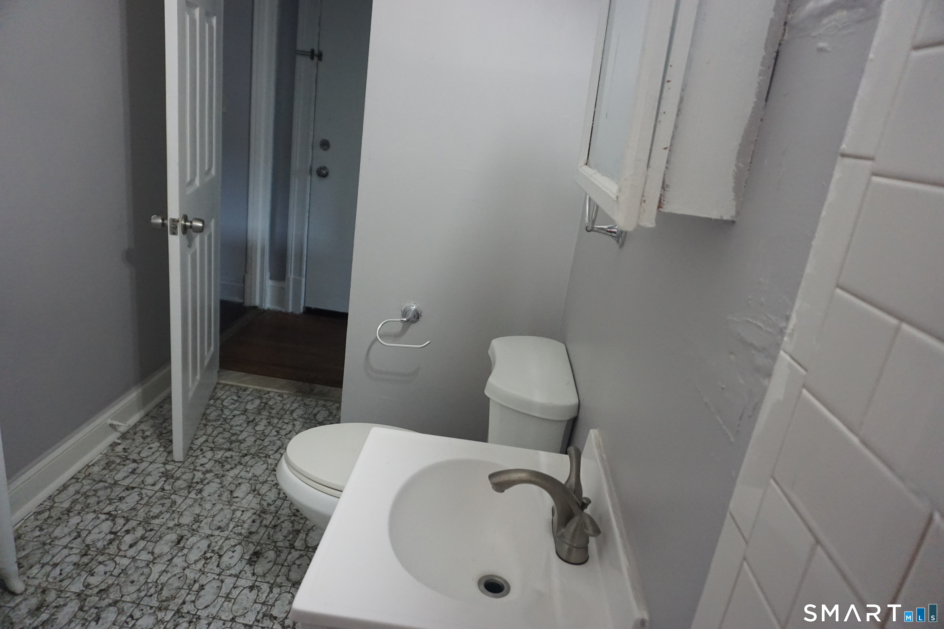 472 Prospect Avenue Hartford CT 06105