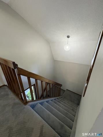 80 Little Oak Lane Rocky Hill CT 06067