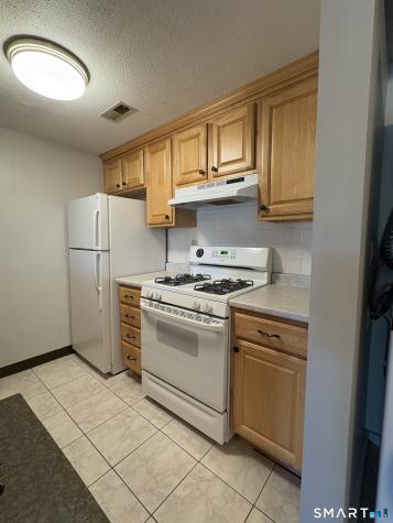 80 Little Oak Lane Rocky Hill CT 06067