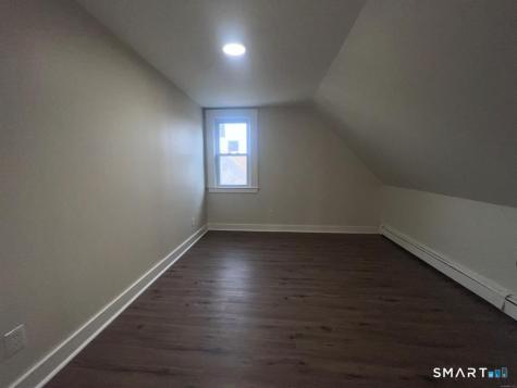 44 Laurel Court Bridgeport CT 06605