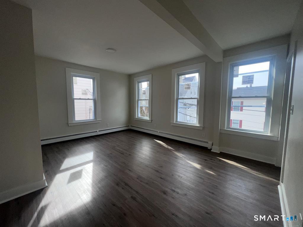 44 Laurel Court Bridgeport CT 06605