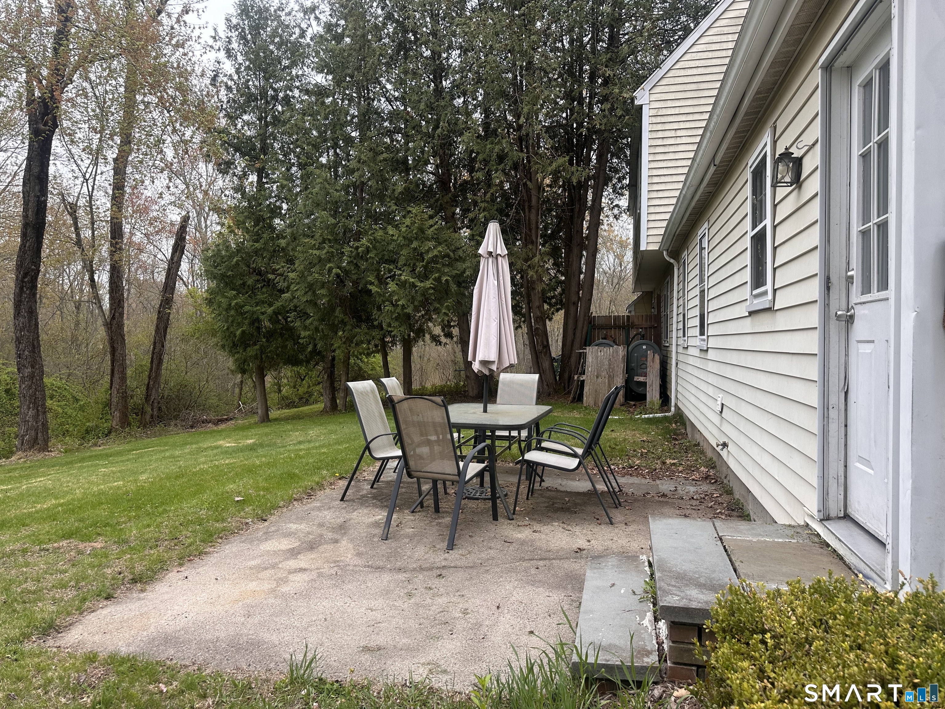 25 Elephant Rock Road Woodbury CT 06798
