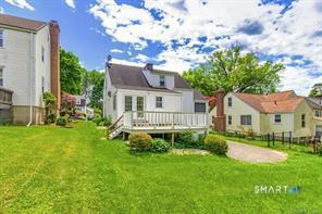 98 Woodmere Road West Hartford CT 06119