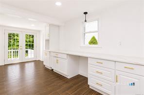 98 Woodmere Road West Hartford CT 06119