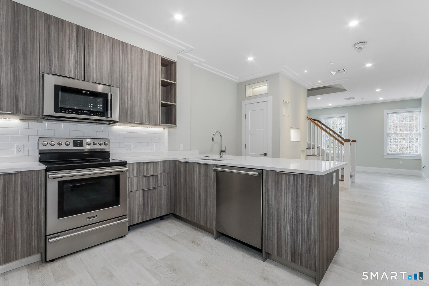 1990 Bronson Road Fairfield CT 06824
