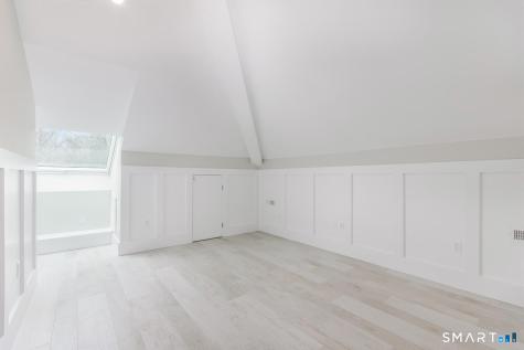 1990 Bronson Road Fairfield CT 06824