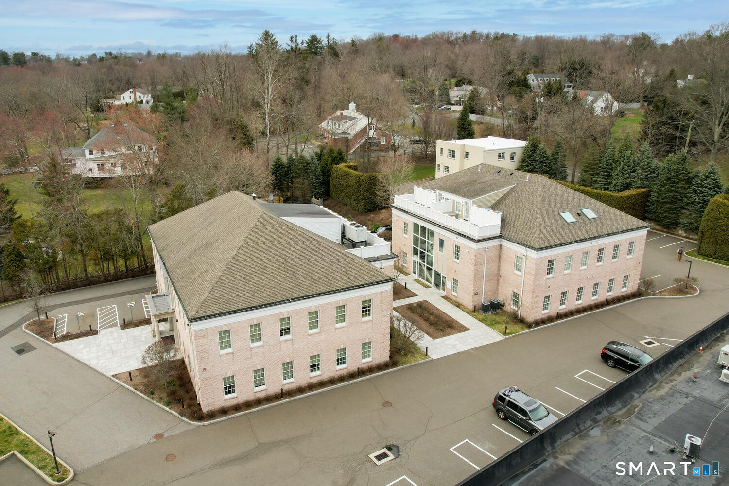 1990 Bronson Road Fairfield CT 06824