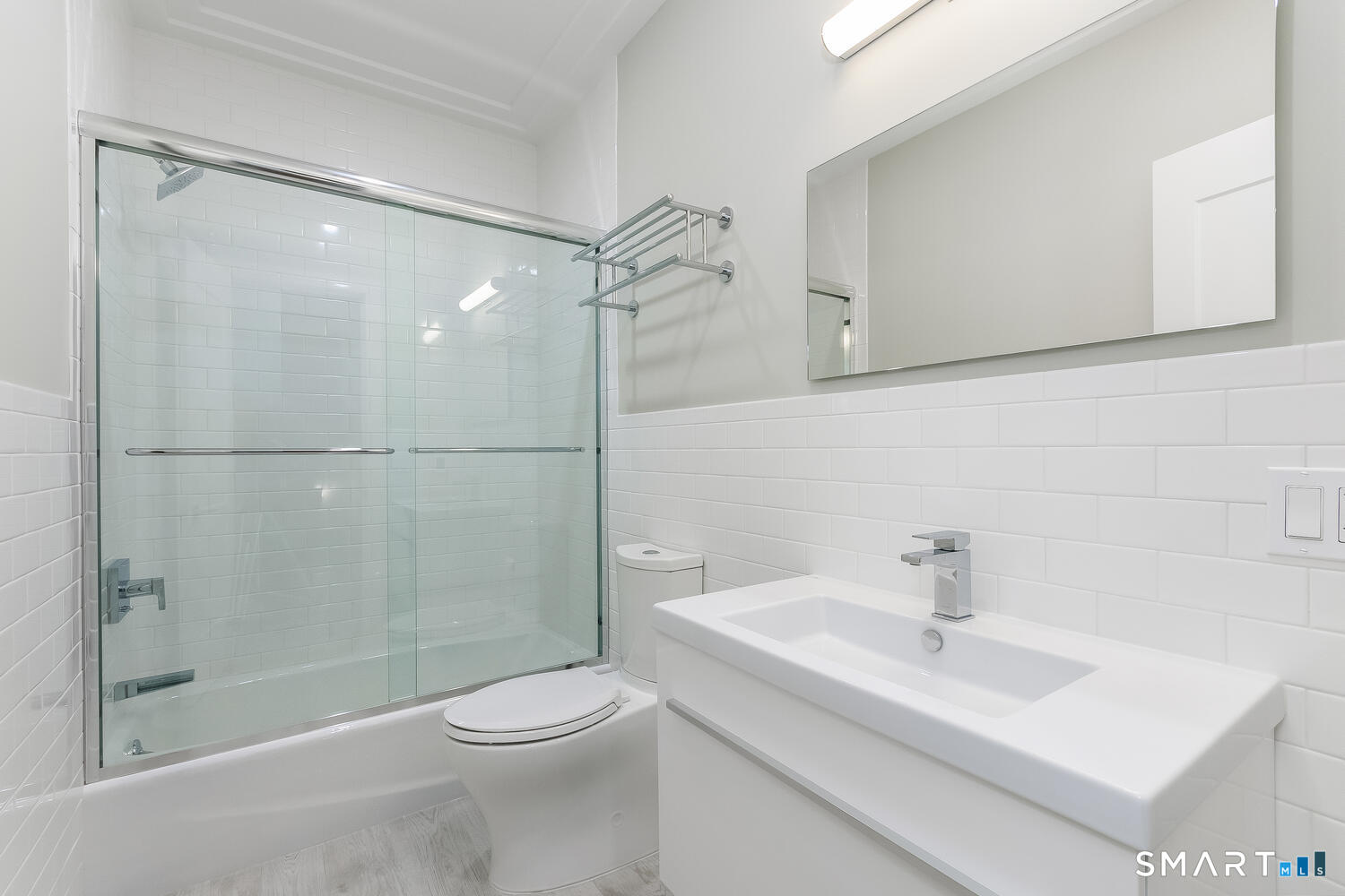 1990 Bronson Road Fairfield CT 06824