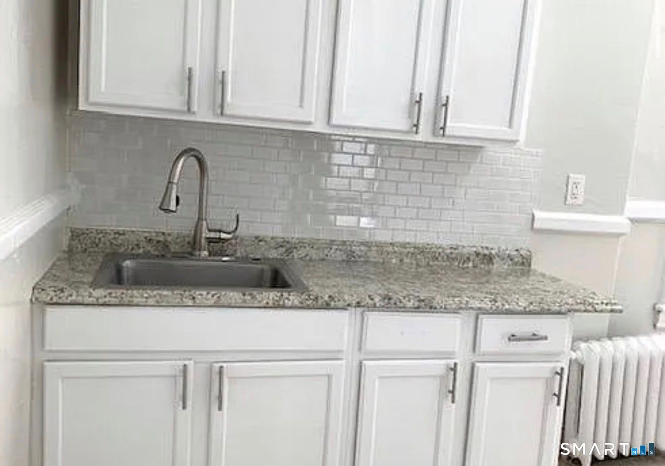 1589 Fairfield Avenue Bridgeport CT 06605