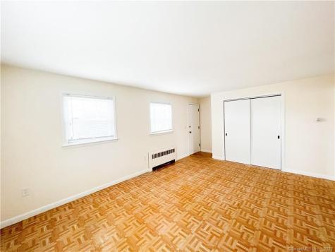 415 High Street Milford CT 06461