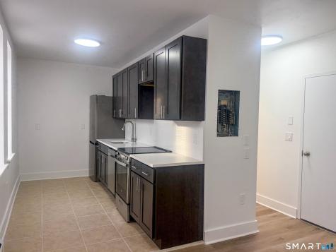 575 Bank Street New London CT 06320