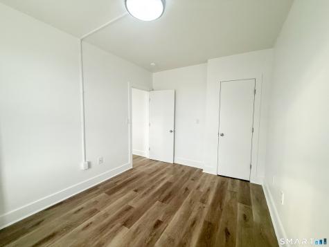 575 Bank Street New London CT 06320